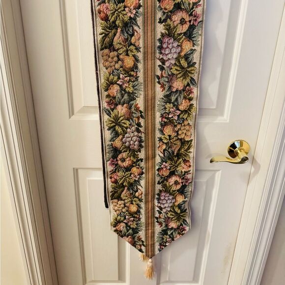 Medieval Tapestry Runner 83” long - Picture 4 of 7